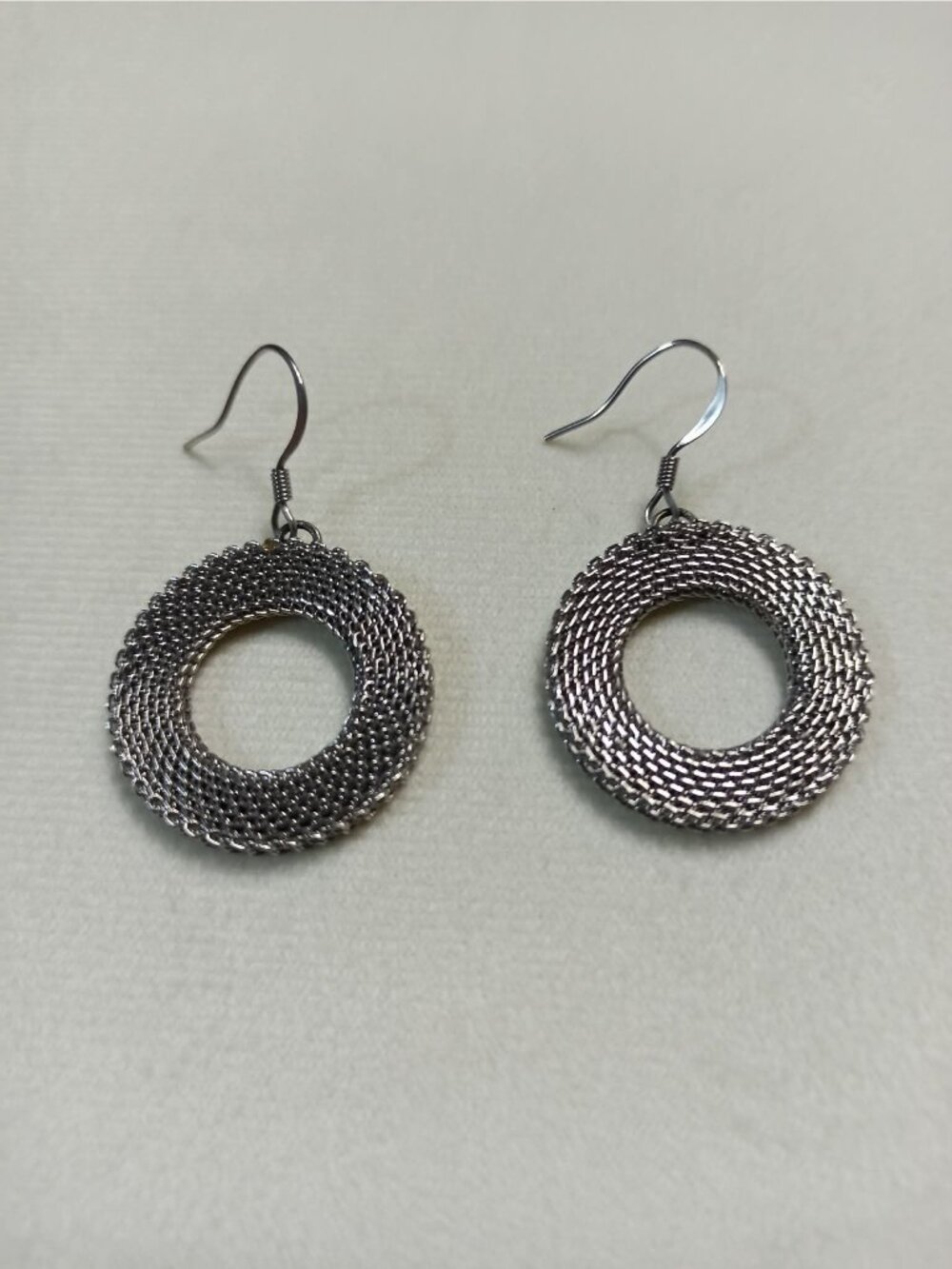 Vintage 1990s Stainless Steel Woven Mesh Hoop Dangle Earrings Silver Tone